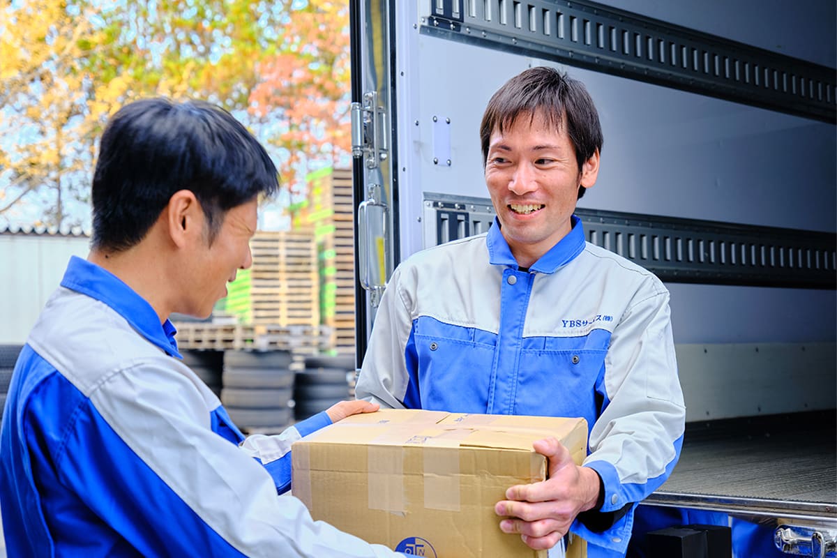 YBSサービス株式会社のスタッフ